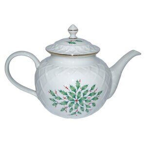 LENOX Dimensions Collection Holiday white TEA POT green holly 7.5" tall with lid